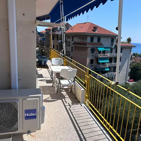 La Finestra Sul Mare Vendégház Albissola Marina